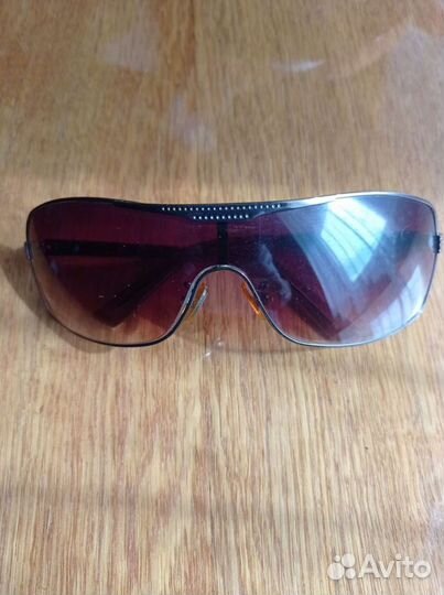 Солнцезащитные очки