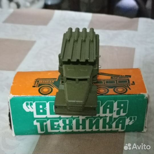 Военная техника СССР танк - 54 миномет