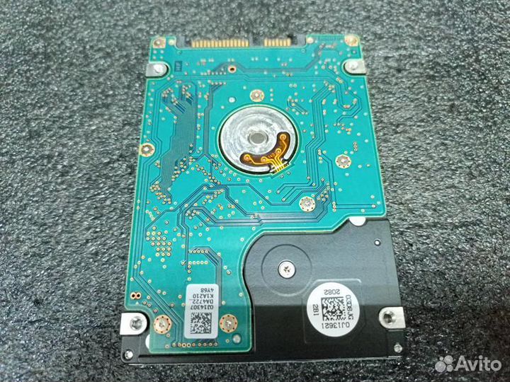 Жесткий диск hitachi 320GB 2.5 размер