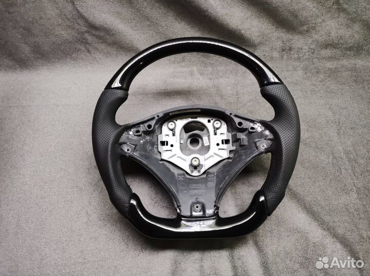 Спортивный руль BMW
