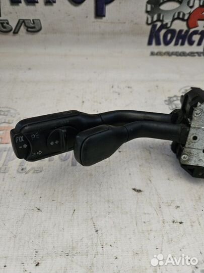 Блок подрулевых переключателей Audi А4 седан код