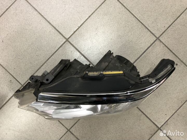 Фара левая Toyota Camry V50 11-18 б/у