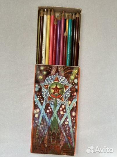 Карандаши Искусство 1975 г. СССР