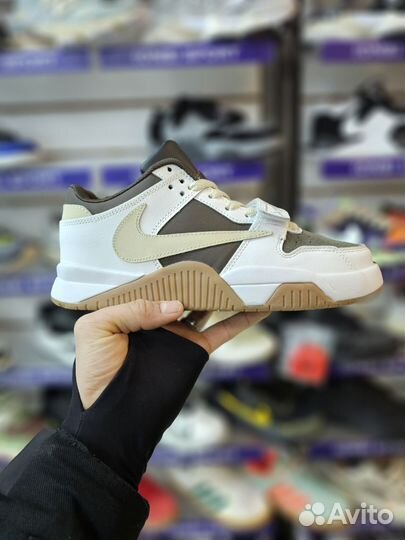 Кроссовки nike
