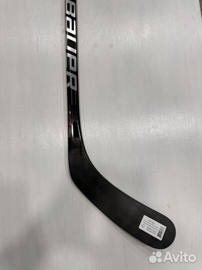 Клюшка хоккейная bauer hyperlite 2