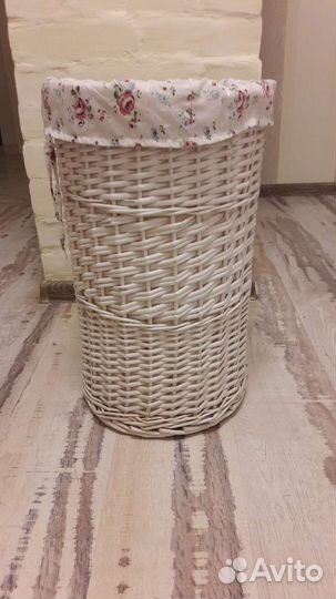 Корзина плетеная