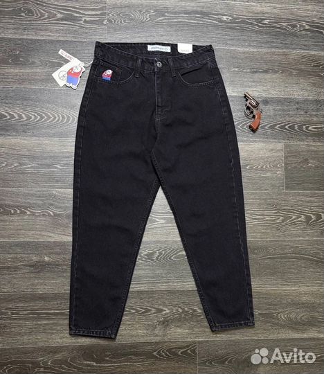 Стильные джинсы широкого кроя для смелых и модных