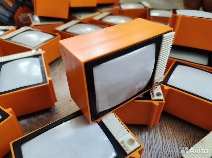 Диаскоп СССР в форме телевизора