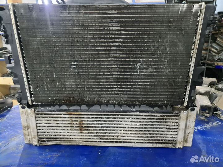 Радиатор охлаждения Mercedes W639 OM646