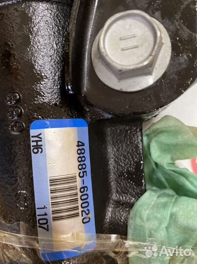 Цилиндр kdss LC200 задний