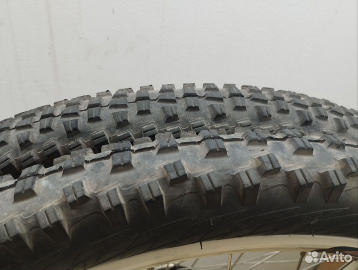 Покрышки 26 WTB Vigilante 2.3 и TrailBoss 2.25