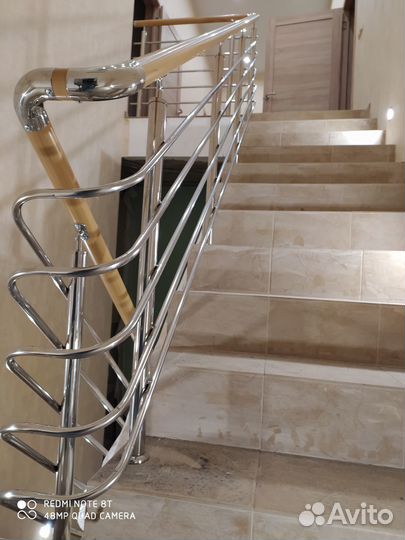 Поручни для лестниц