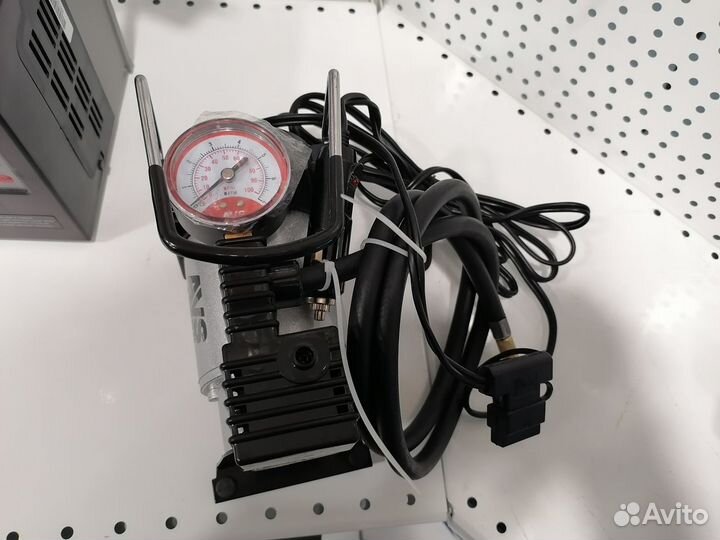 Компрессор автомобильный