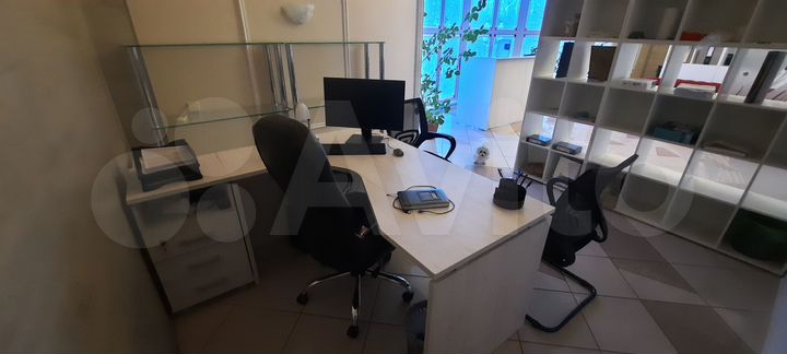 Рабочие места с юридическим адресом в Офисе 50 м²