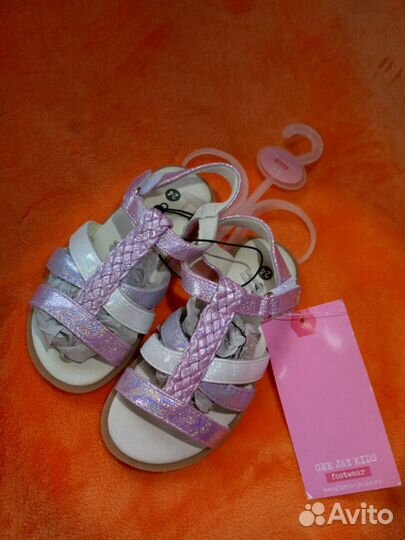 Новые Босоножки GEE JAY kids