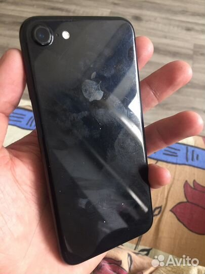 Телефон iPhone 7 128gb