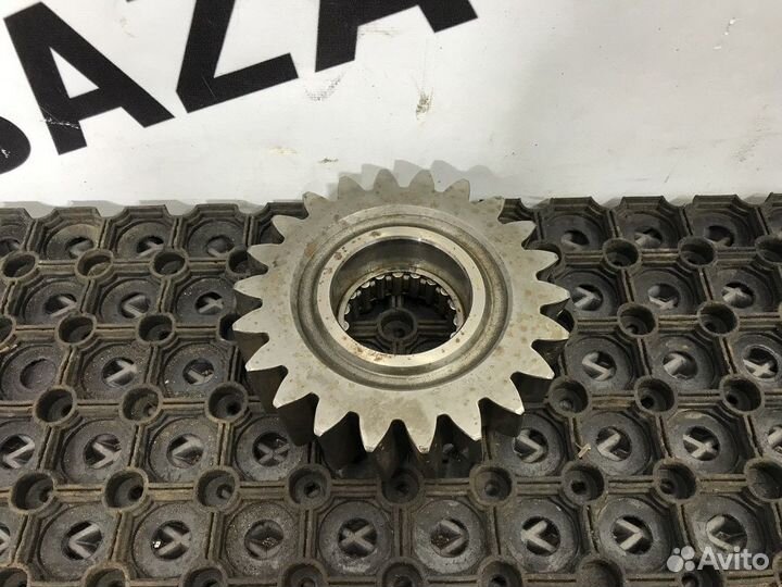 Шестерня задней передачи