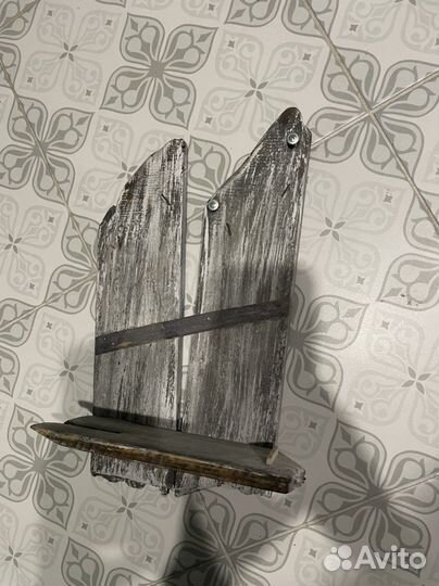 Ключница настенная из дерева