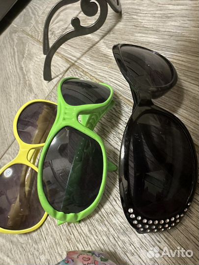 Солнцезащитные очки на девочку б/у