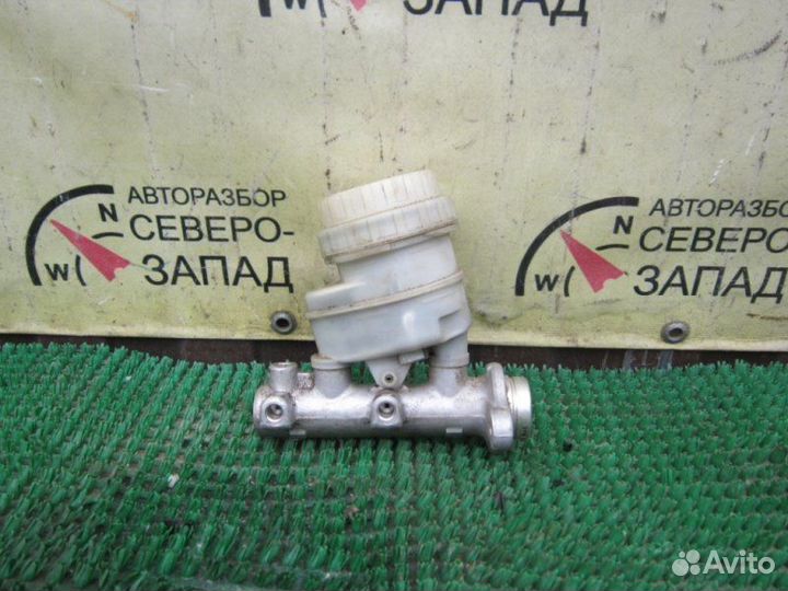 Главный тормозной цилиндр Mitsubishi L200 KB4T