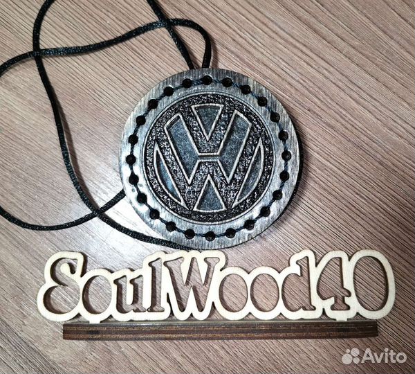 Подвеска в авто на зеркало. Ароматизатор воздуха