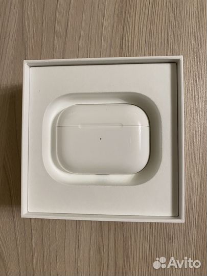 Apple AirPods Pro MagSafe