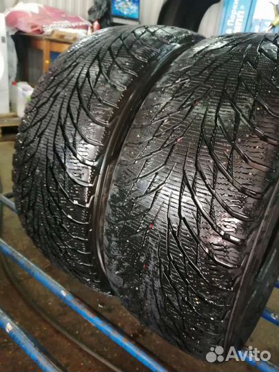 Dunlop Axiom Plus 225/50 R17