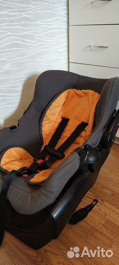 Автолюлька автокресло Geoby Goodbaby GB22 гр 0+