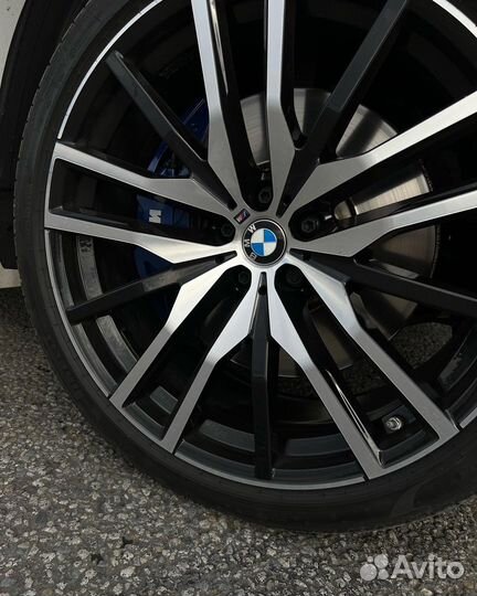 R22 Pirelli P Zero 275/35, PCD 5x112 DIA 55