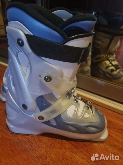 Горнолыжные ботинки детские 35