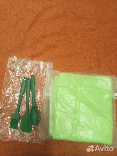 Полотенце новое в упаковке 50 на 90 + набор