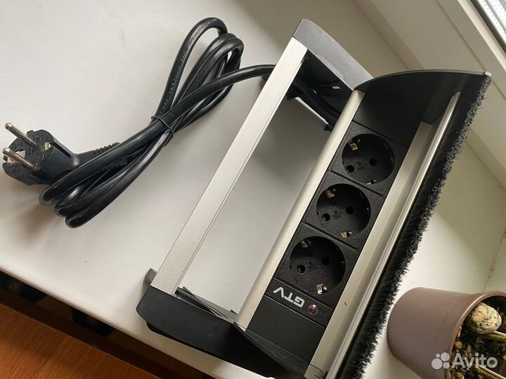 Блок розеток настольный 3 Schuko (AE-PBC3GS-53BKS)