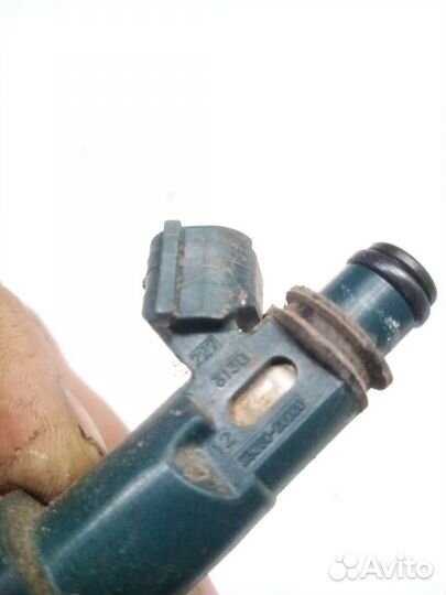 Форсунка топливная Lexus RX 300 I