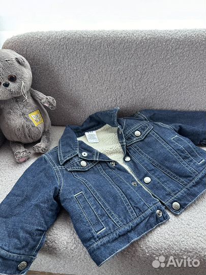 Джинсовая куртка gap для малыша 6-9 месяцев