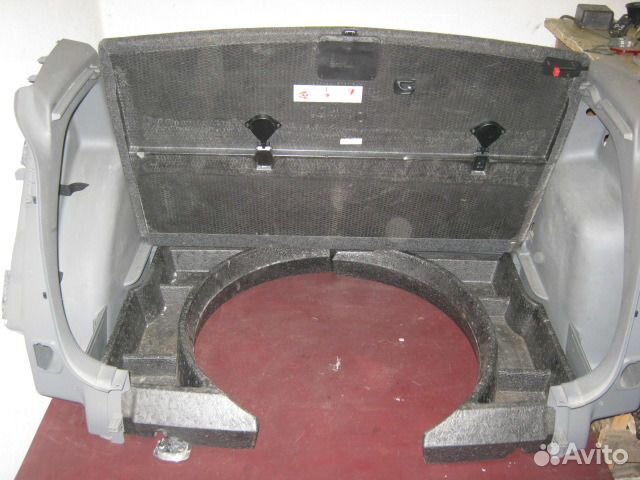 Обшивка багажника Golf 5+ Plus Гольф Плюс