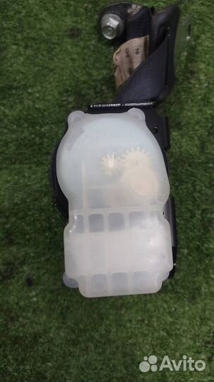 Ремень безопасности задний Citroen C-Crosser 2007