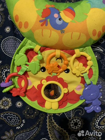 Подушка детская Fisher-price с игрушками