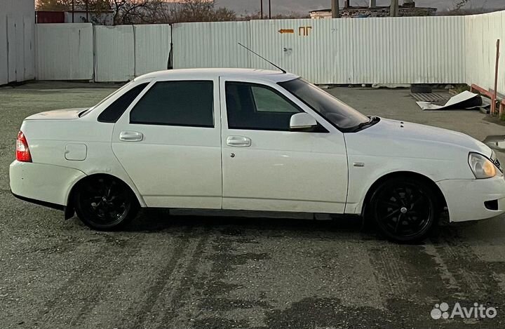 Крыло на приору