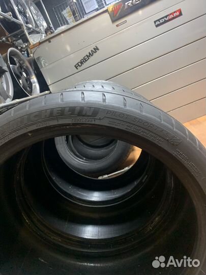 Michelin Pilot Sport 4 S 245/35 R19 93Y