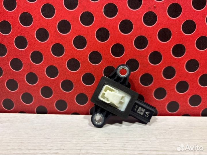 Датчик удара Kia Sorento Prime UM 2.2 дизель 2019