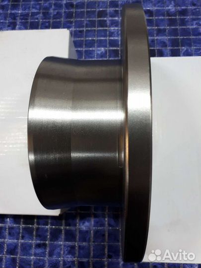 Тормозн. диски Mercedes Sprinter/VW Crafter з d272