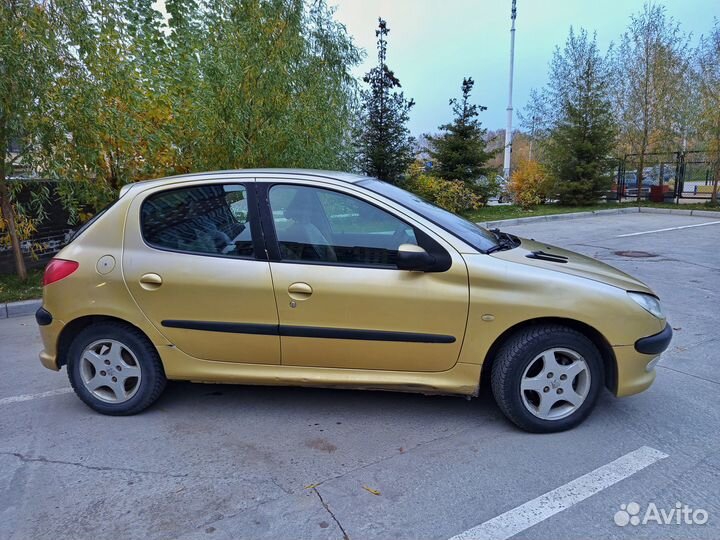 Peugeot 206 1.4 AT, 2004, 174 343 км