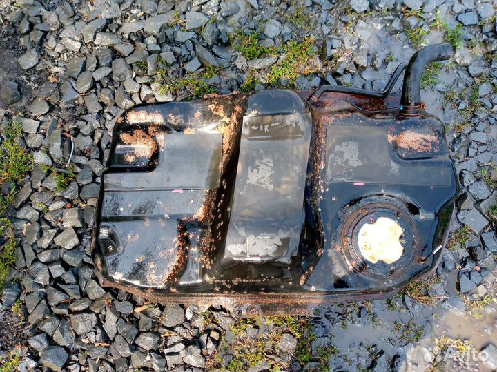 Бензобак mitsubishi lancer 10 1.5