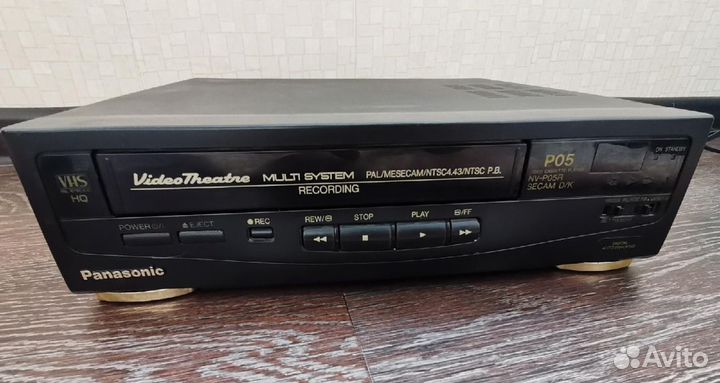 Видеомагнитофон panasonic