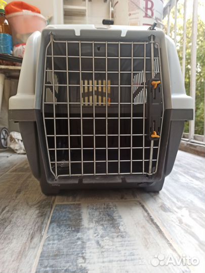 Переноска для животных пластиковая