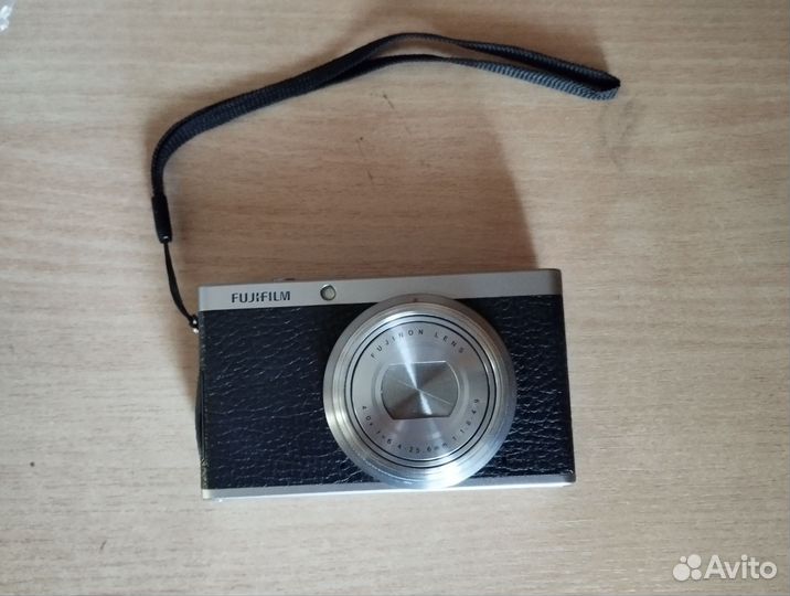 Fujifilm xf1