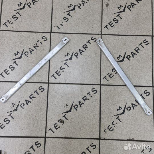 Распорка стоек щита передка левая Bmw 5-Series G30