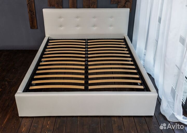 Кровать с подъемным механизмом