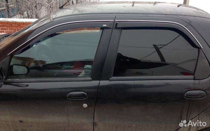 Дефлектор двери Fiat Albea седан с 2007 по 2012