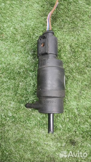 Мотор омывателя заднего стекла Mercedes Benz E-cl